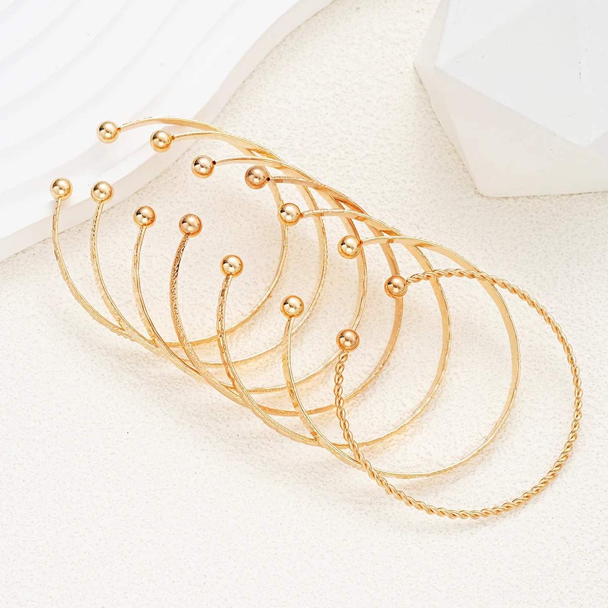 Set of 7 bracelets